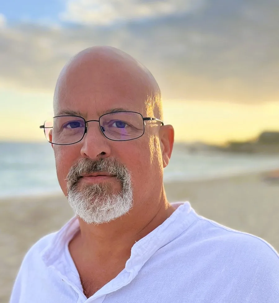 Dave Steele, commercial voice over artist